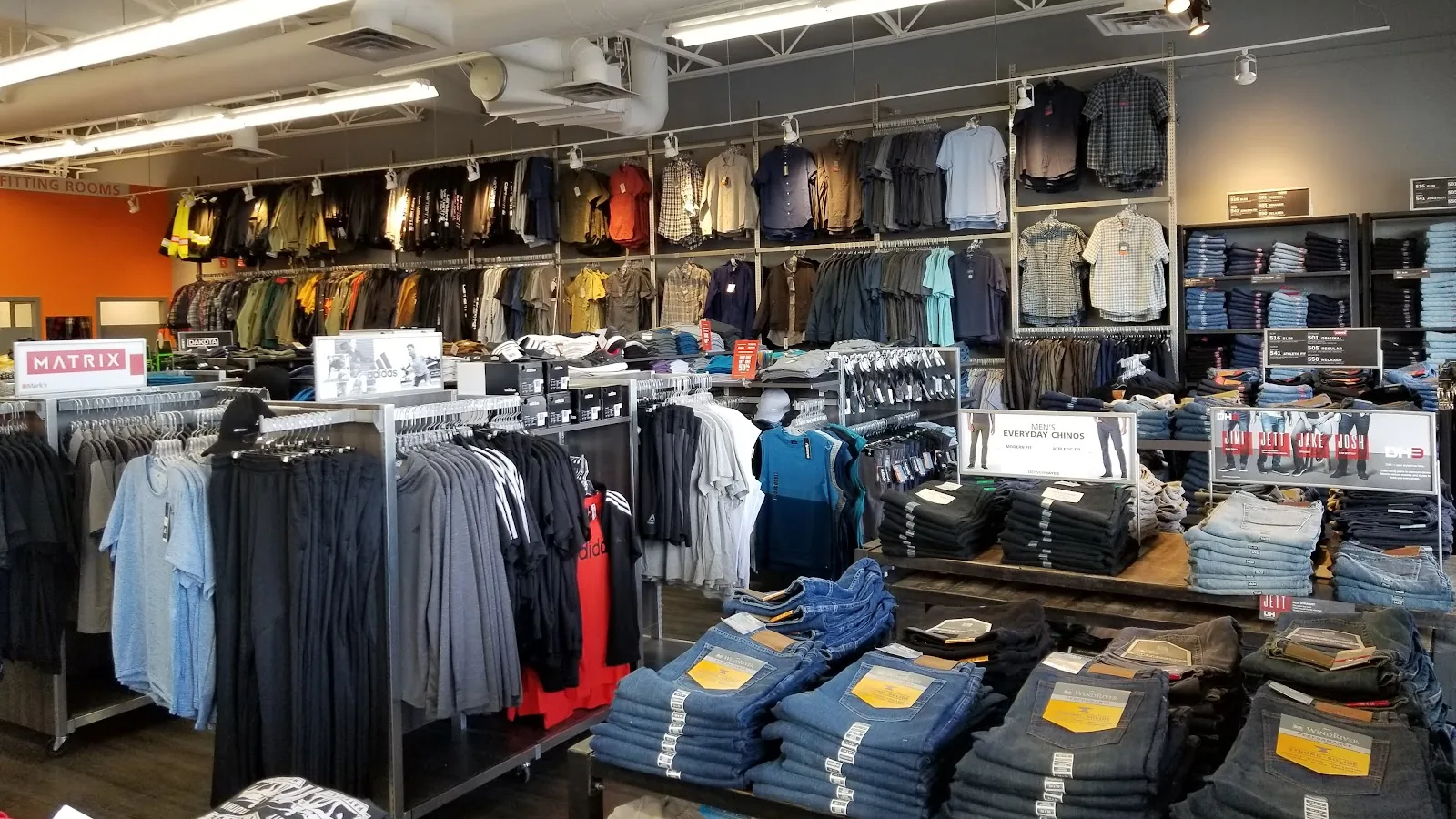The men's floor at Mark's Aldergrove
